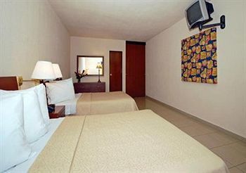 Quality Inn El Tuque Ponce Zewnętrze zdjęcie